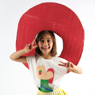 Wolf and Rita Statue Flor T-Shirt on Design Life Kids