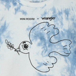 Mini Rodini x Wrangler Peace Dove Tee for Kids on DLK