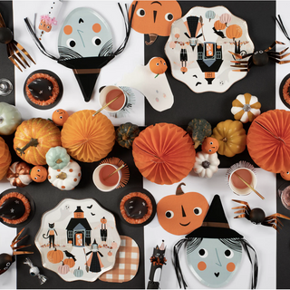 Spooky Witch Party Plates for Halloween on DLK