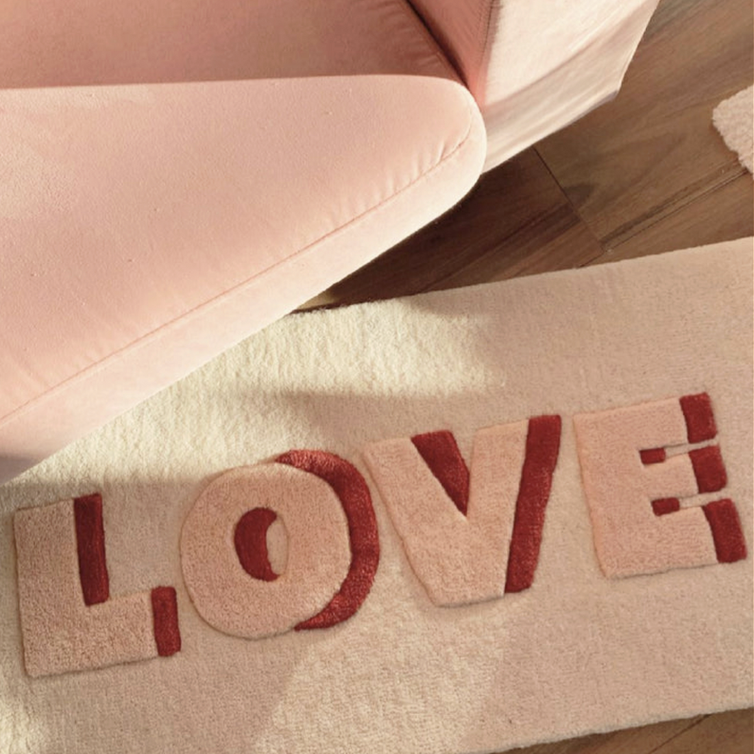 Beautiful Love Rug for all ages on DLK – Design Life Kids
