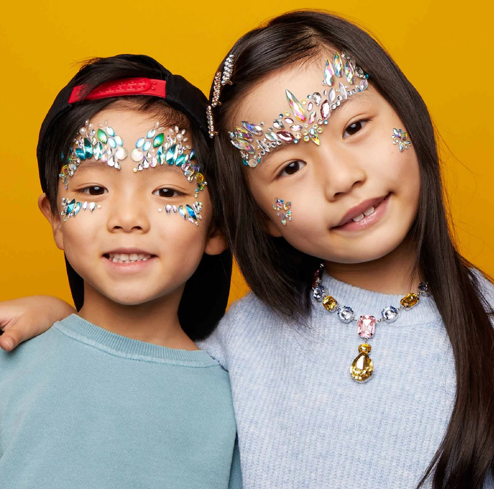 Face 2025 gem makeup