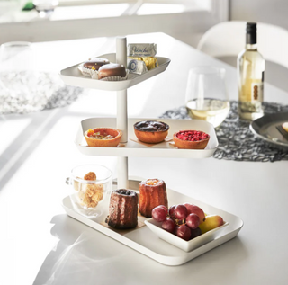 Yamazaki Serving Stand on Design Life Kids